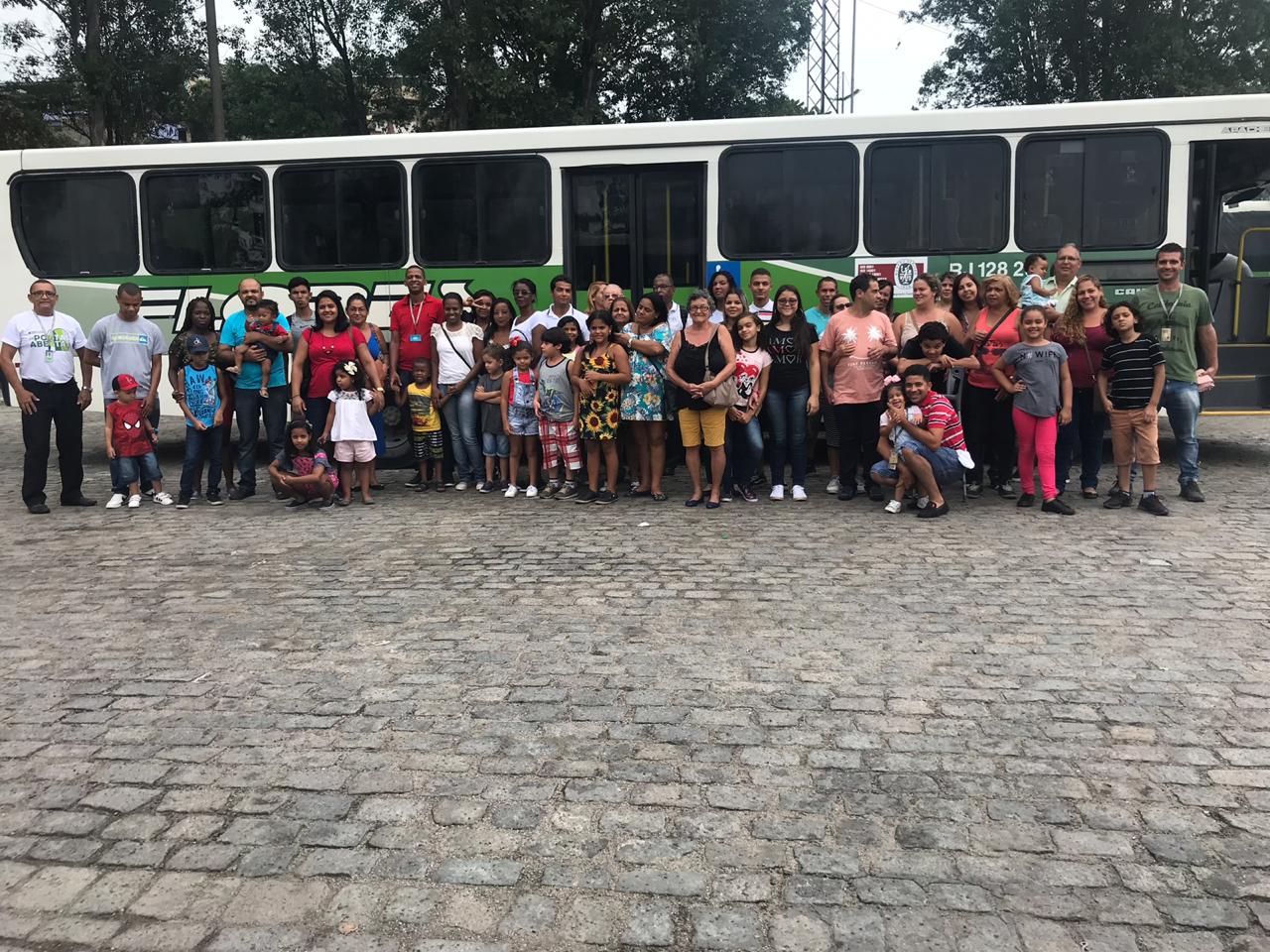 Programa De Portas Abertas - Familiares